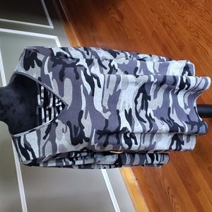 Studio 1886 Camo Top